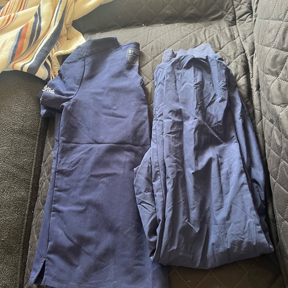 Figs Navy Blue Scrub Set